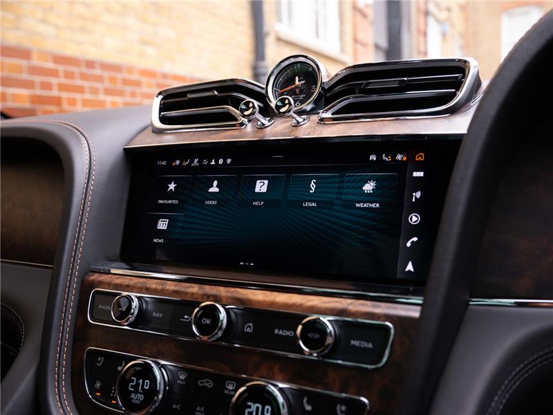 2023 Bentley Bentayga V8 Azure