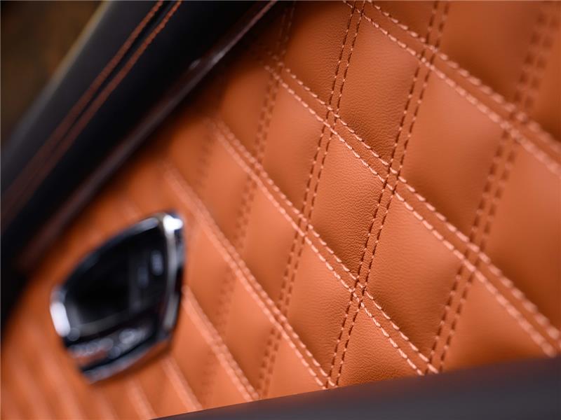 2023 Bentley Bentayga V8 Azure