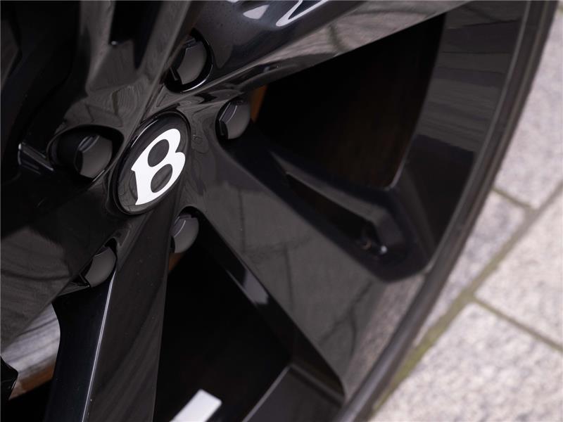 2023 Bentley Bentayga V8 Azure