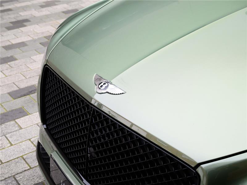 2023 Bentley Bentayga V8 Azure