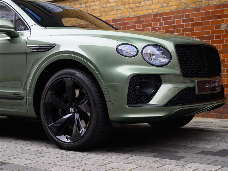 2023 Bentley Bentayga V8 Azure