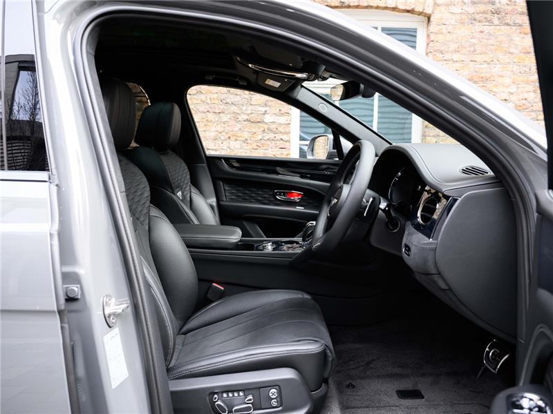 2026 Bentley Bentayga Speed