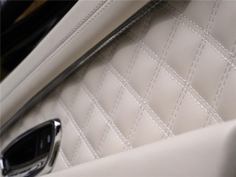 2023 Bentley Bentayga S V8