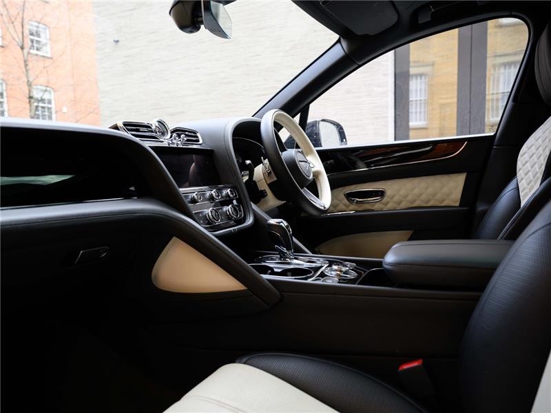 2021 Bentley Bentayga Hybrid