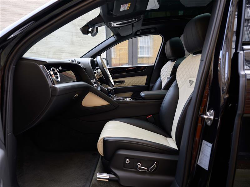 2021 Bentley Bentayga Hybrid