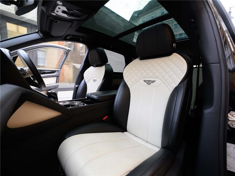 2021 Bentley Bentayga Hybrid