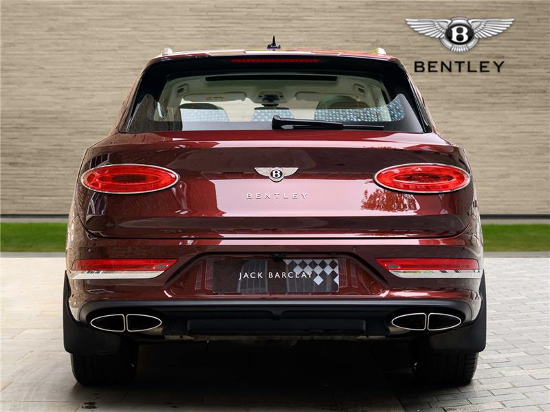 2024 Bentley Bentayga Azure V8