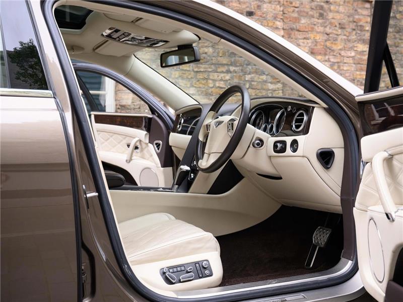 2017 Bentley Flying Spur 6.0 W12