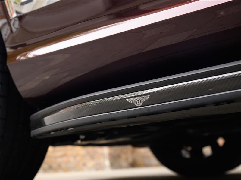 2024 Bentley Bentayga Azure V8