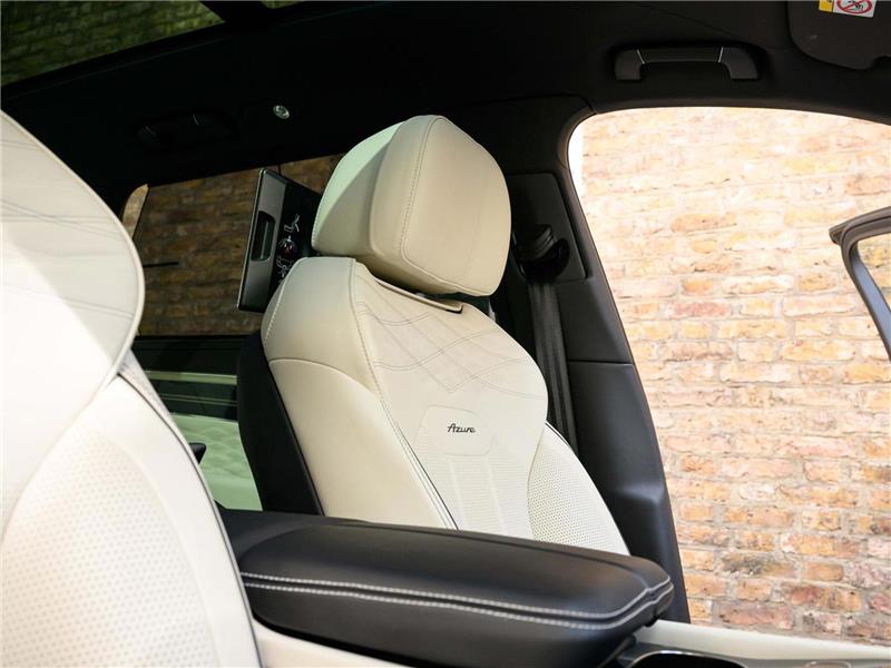 2023 Bentley Bentayga 4.0 V8 Azure EWB LWB