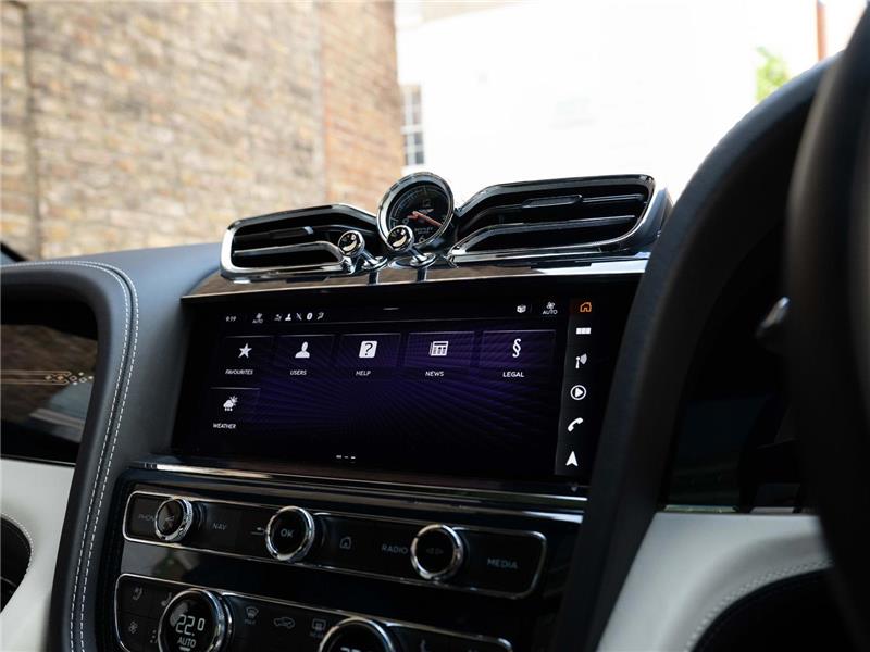2023 Bentley Bentayga 4.0 V8 Azure EWB LWB