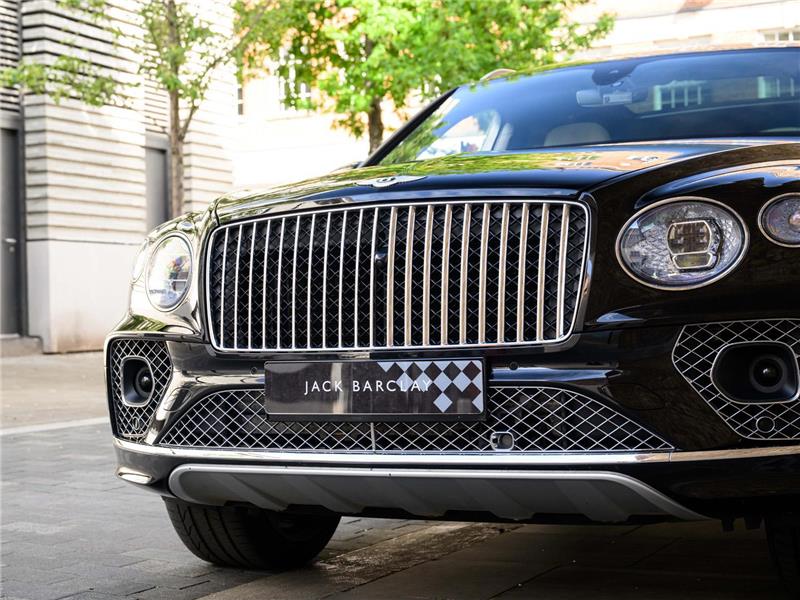 2023 Bentley Bentayga 4.0 V8 Azure EWB LWB
