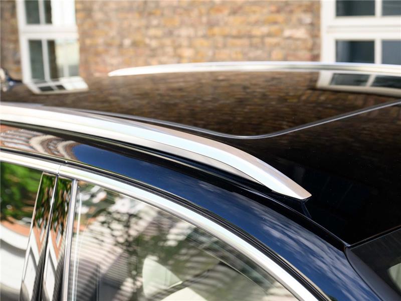 2023 Bentley Bentayga 4.0 V8 Azure EWB LWB