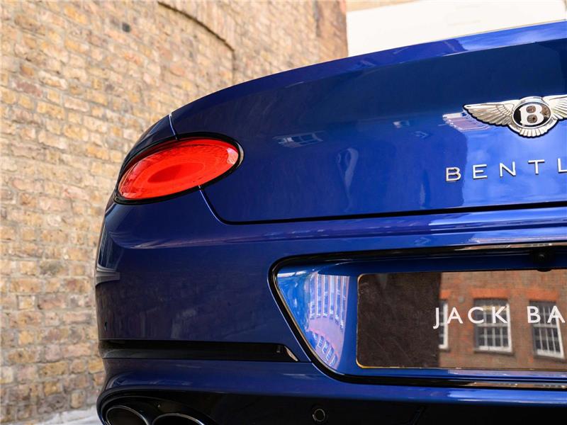 2024 Bentley Continental 4.0 V8 GT S STD
