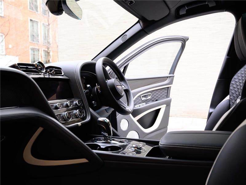 2026 Bentley Bentayga 4.0 V8 Speed STD