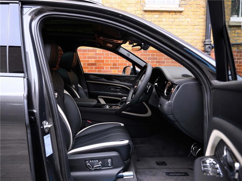 2026 Bentley Bentayga 4.0 V8 Speed STD