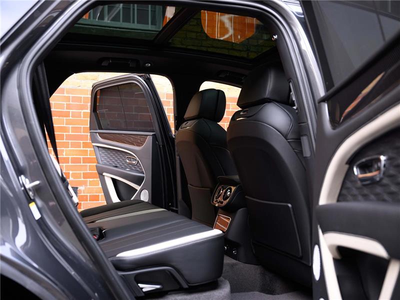 2026 Bentley Bentayga 4.0 V8 Speed STD