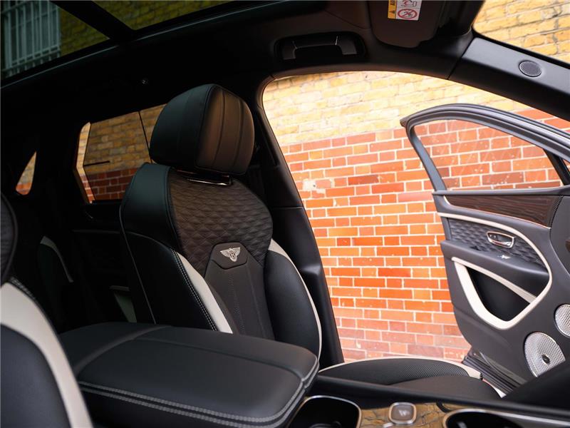 2026 Bentley Bentayga 4.0 V8 Speed STD