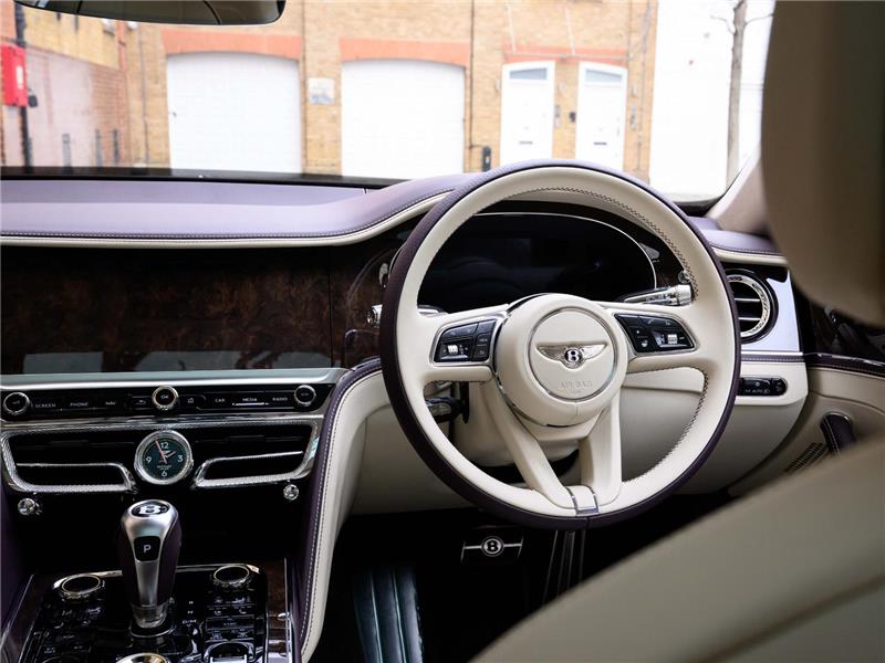 2026 Bentley Flying Spur Azure Hybrid