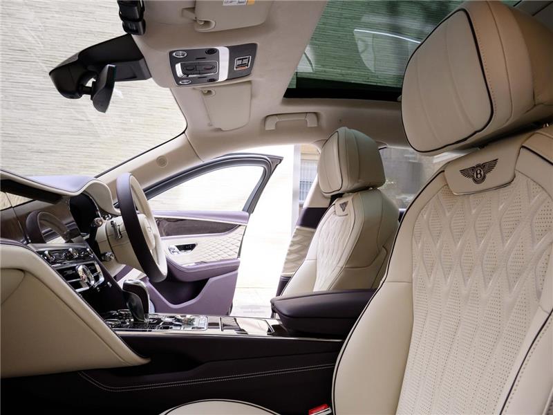 2026 Bentley Flying Spur Azure Hybrid