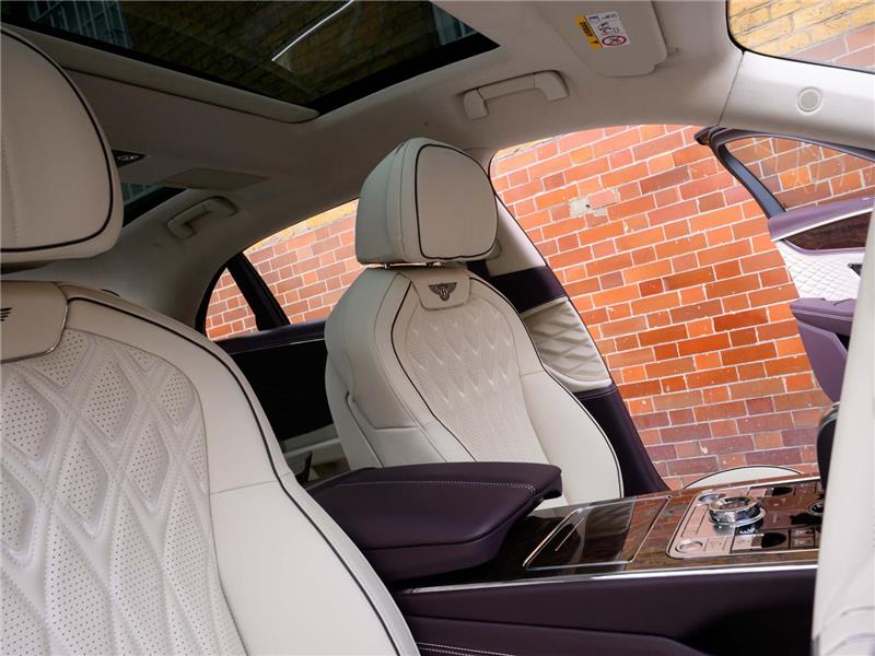 2026 Bentley Flying Spur Azure Hybrid