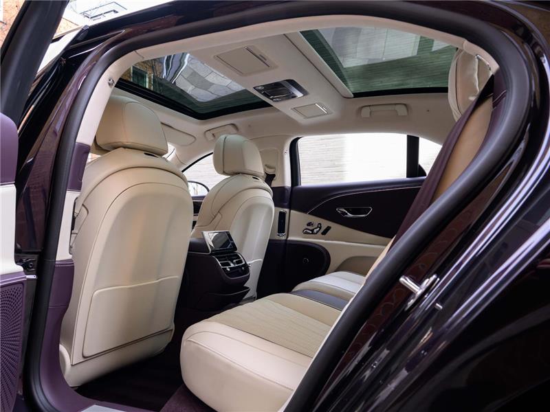 2026 Bentley Flying Spur Azure Hybrid