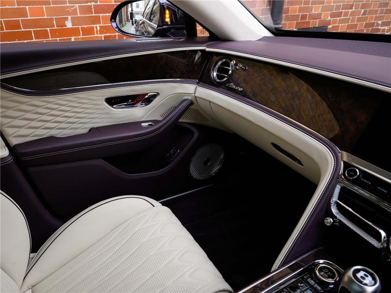 2026 Bentley Flying Spur Azure Hybrid