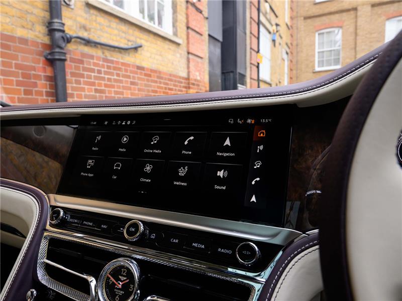 2026 Bentley Flying Spur Azure Hybrid