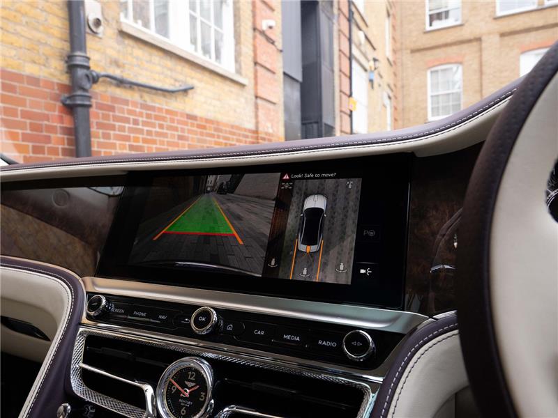 2026 Bentley Flying Spur Azure Hybrid