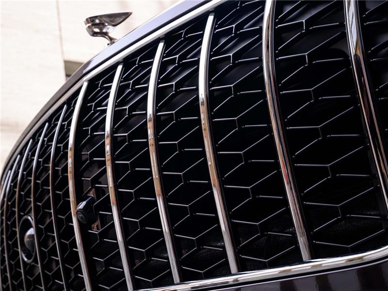 2026 Bentley Flying Spur Azure Hybrid
