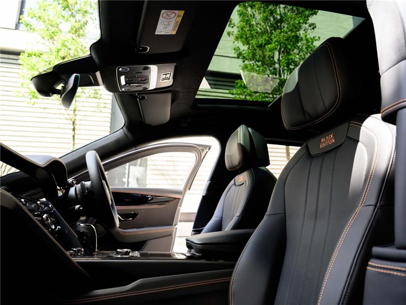 2026 Bentley Flying Spur V8 Black Edition