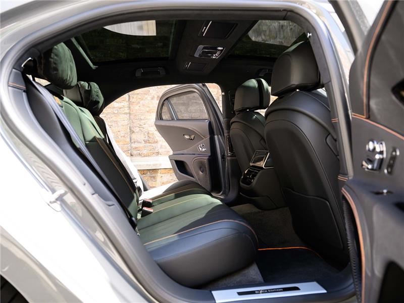 2026 Bentley Flying Spur V8 Black Edition