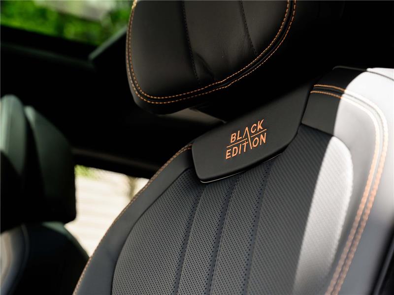 2026 Bentley Flying Spur V8 Black Edition