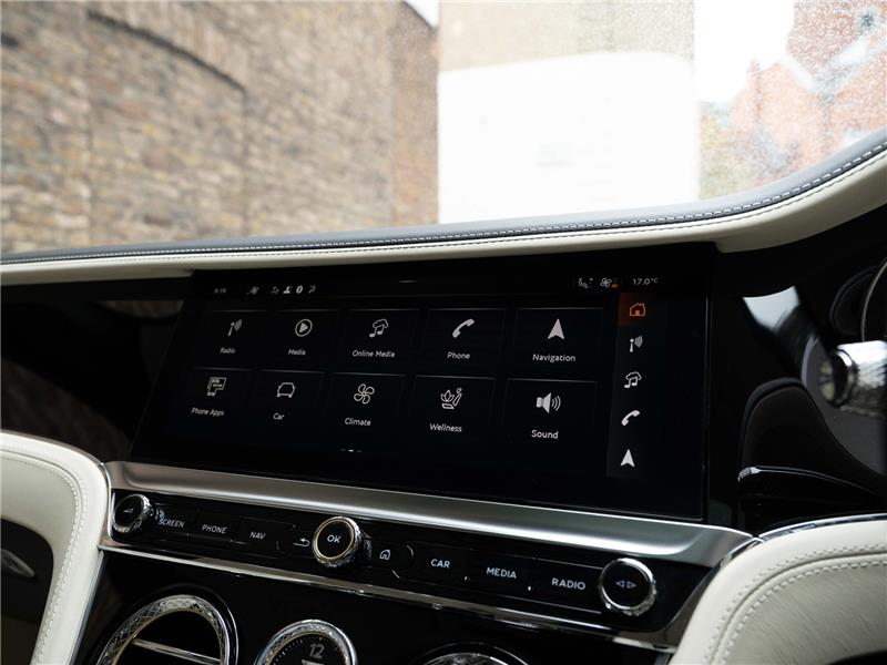 2026 Bentley Continental 4.0 V8 High-Performance GT Azure STD