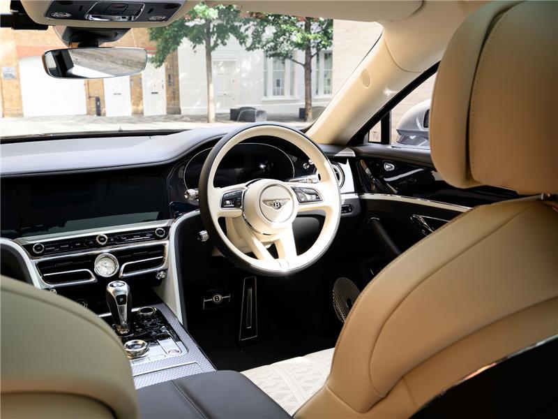 2026 Bentley Flying Spur 4.0 V8 Ultra-Performance Mulliner