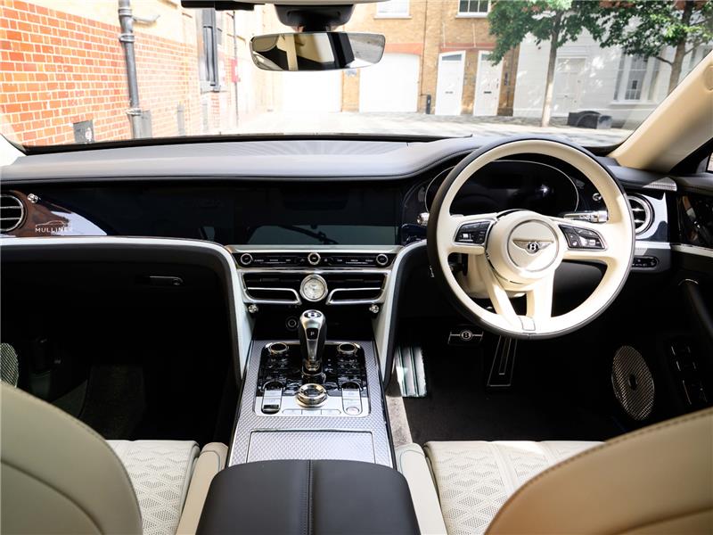 2026 Bentley Flying Spur 4.0 V8 Ultra-Performance Mulliner