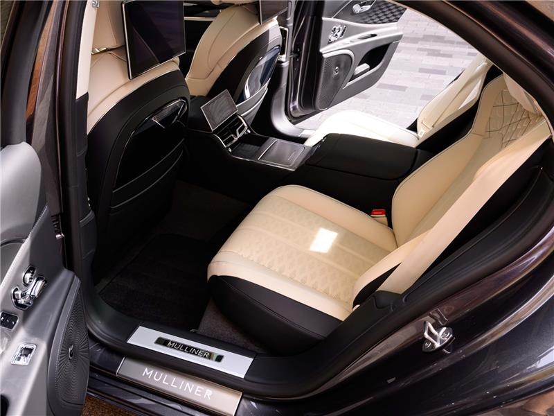 2026 Bentley Flying Spur 4.0 V8 Ultra-Performance Mulliner