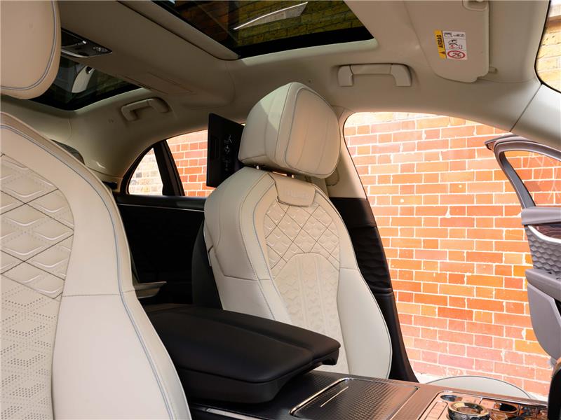 2026 Bentley Flying Spur 4.0 V8 Ultra-Performance Mulliner