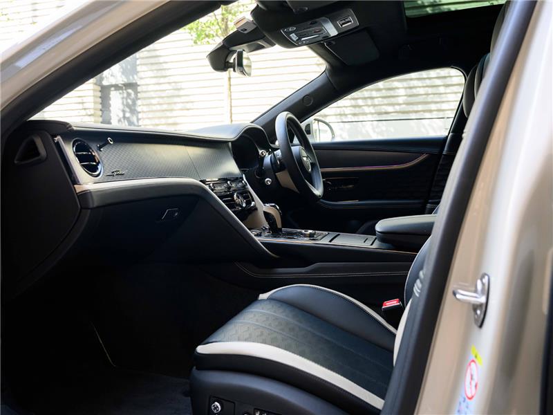 2025 Bentley Flying Spur 4.0 V8 Ultra-Performance Speed