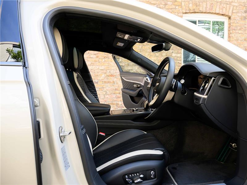 2025 Bentley Flying Spur 4.0 V8 Ultra-Performance Speed
