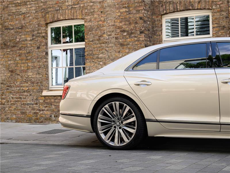 2025 Bentley Flying Spur 4.0 V8 Ultra-Performance Speed