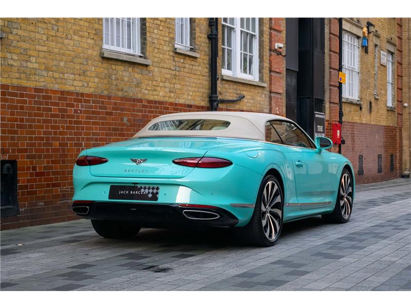 2026 Bentley Continental 4.0 V8 High-Performance GTC Azure