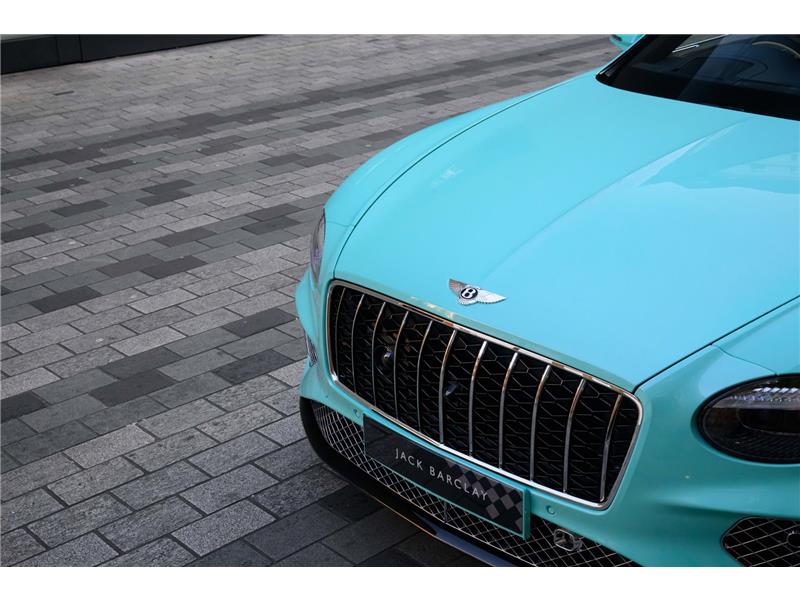 2026 Bentley Continental 4.0 V8 High-Performance GTC Azure