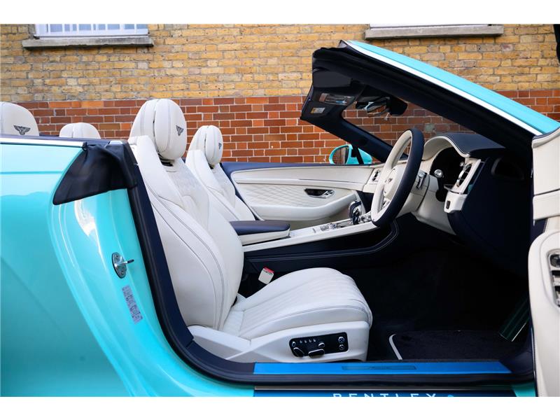 2026 Bentley Continental 4.0 V8 High-Performance GTC Azure