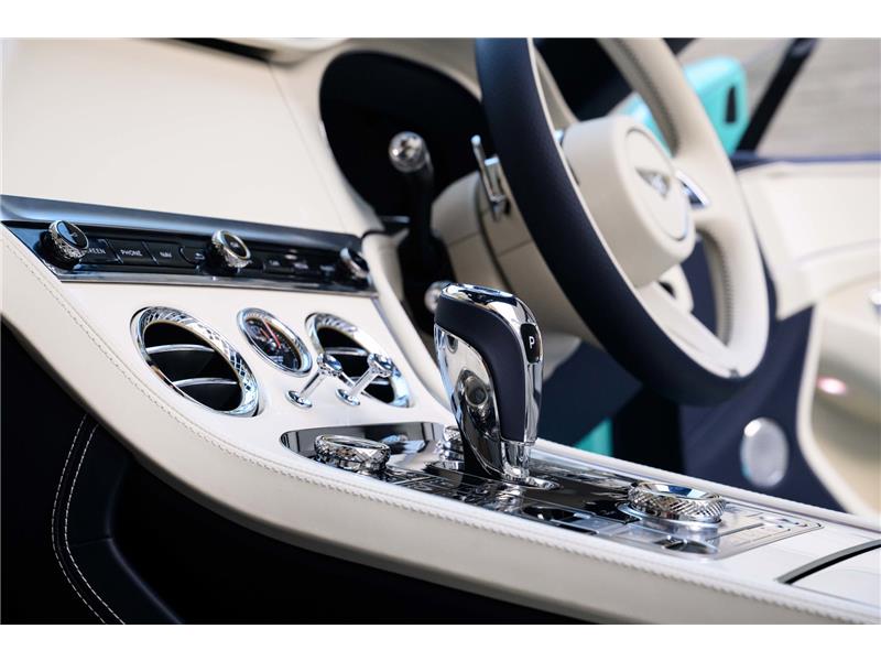 2026 Bentley Continental 4.0 V8 High-Performance GTC Azure