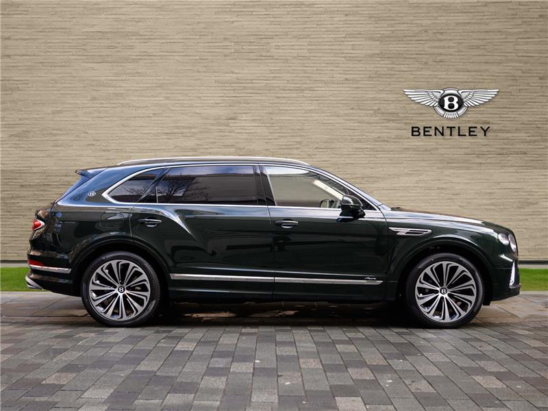 2026 Bentley Bentayga 4.0 V8 Azure EWB LWB