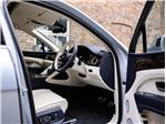 2025 Bentley Bentayga 4.0 V8 Azure EWB