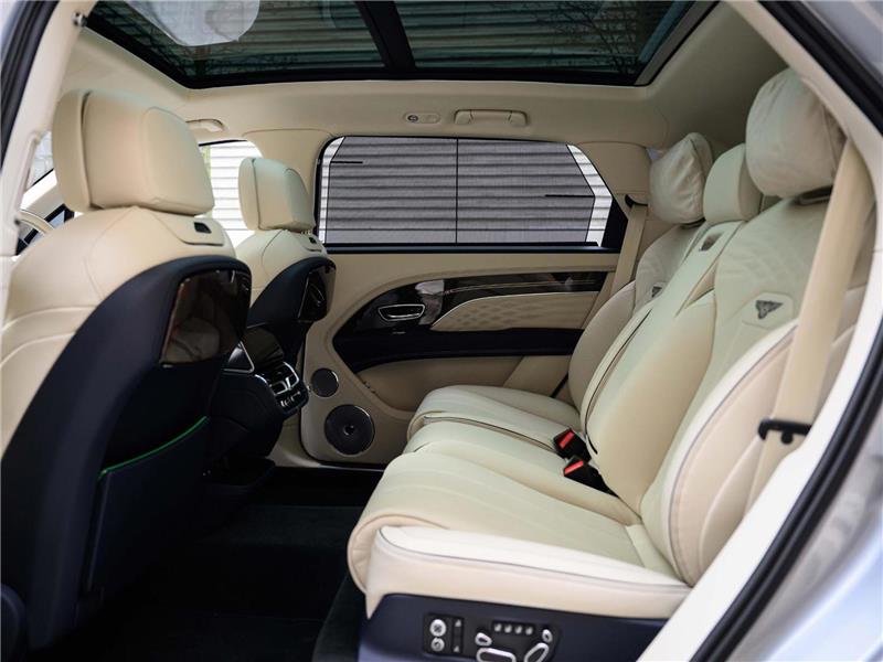 2025 Bentley Bentayga 4.0 V8 Azure EWB