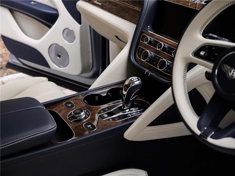 2025 Bentley Bentayga 4.0 V8 Azure EWB