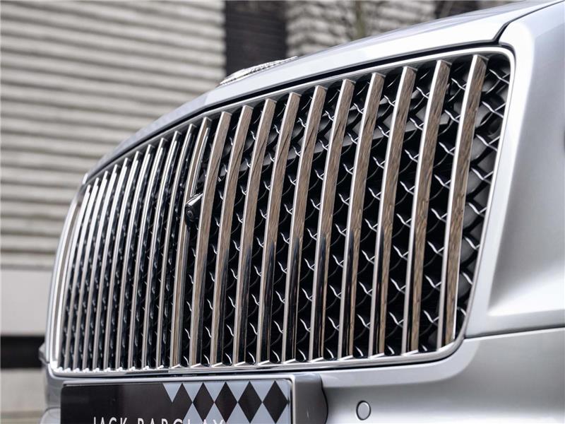 2025 Bentley Bentayga 4.0 V8 Azure EWB
